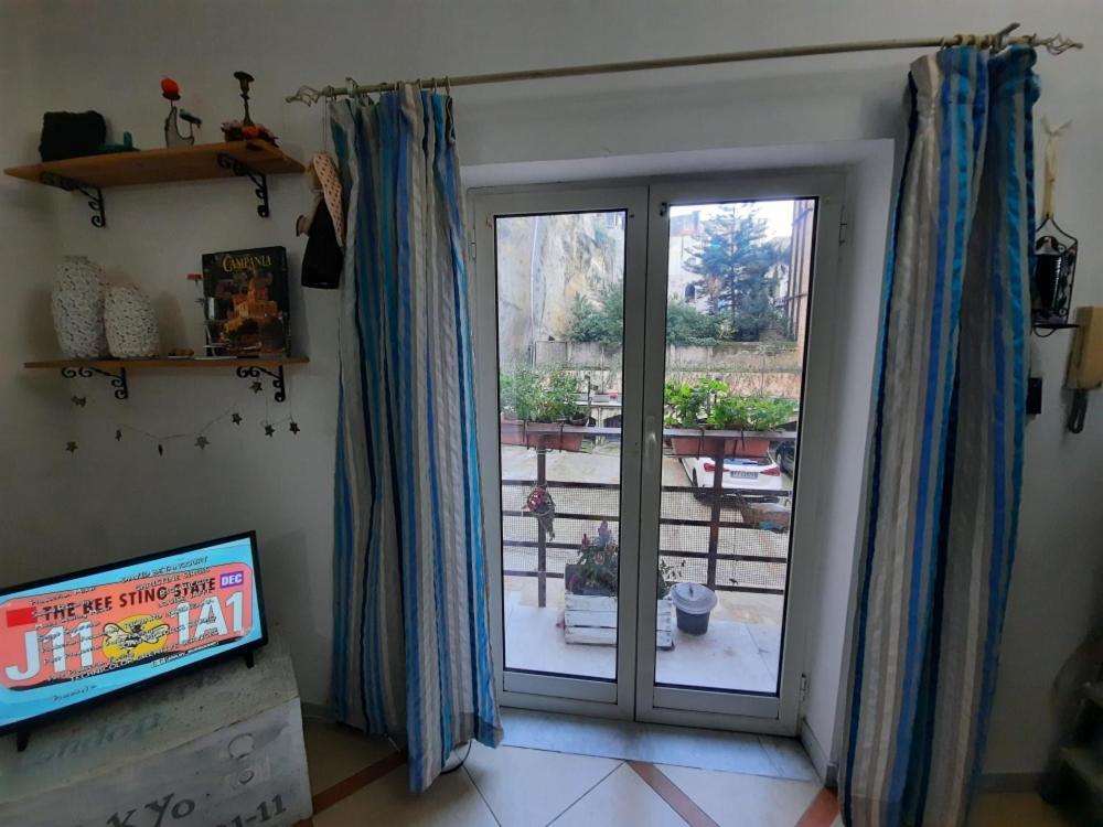 La Casa Nella Roccia Napels